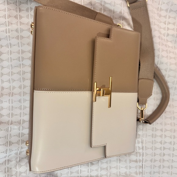 Trina Turk Leather Top Handle Satchel Handbag With Crossbody Strap NWT - Picture 4 of 11